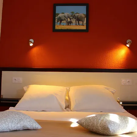 Hotel Les Gabarres 3*