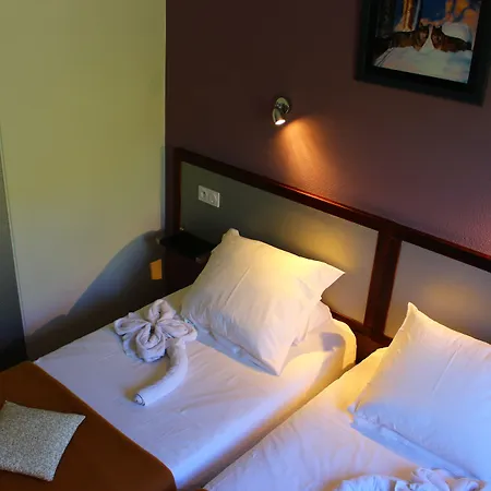 Les Gabarres Hotel 3*