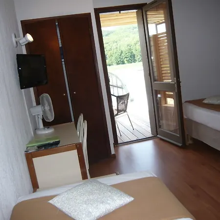 Les Gabarres Hotel