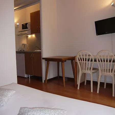 Les Gabarres Hotel 3*