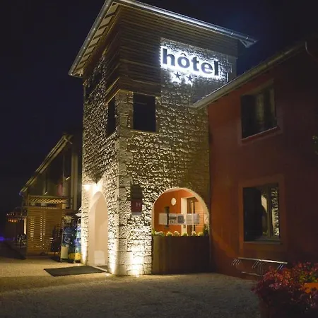 Les Gabarres Tour-de-Faure