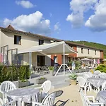 Les Gabarres Tour-de-Faure