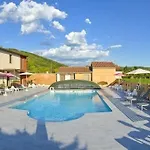 Les Gabarres Otel 3*