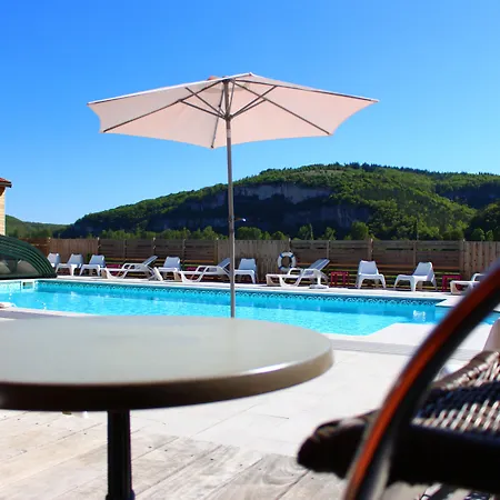 Les Gabarres Tour-de-Faure