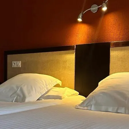 Szálloda Les Gabarres 3*